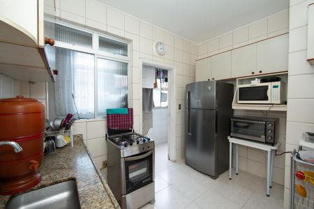 Apartamento à venda com 130m², 3 quartos e 2 vagasCOZINHA