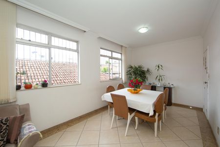 Apartamento à venda com 130m², 3 quartos e 2 vagasSALA