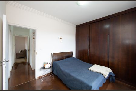 Apartamento à venda com 130m², 3 quartos e 2 vagasQUARTO2