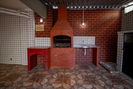 Apartamento para alugar com 61m², 2 quartos e 1 vagaÁrea comum - Churrasqueira