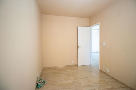 Quarto 2 de apartamento para alugar com 2 quartos, 61m² em Irajá, Rio de Janeiro