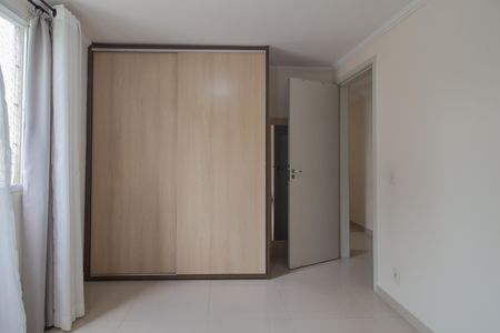 Quarto Suíte de apartamento para alugar com 3 quartos, 64m² em Parque Sao Vicente, Mauá