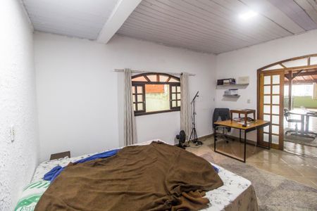 Casa para alugar com 100m², 1 quarto e 1 vaga Casa para alugar com 100m², 1 quarto e 1 vagaSuíte