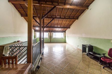 Sala de casa para alugar com 1 quarto, 100m² em Chácara Adriana Aparecida, Carapicuíba
