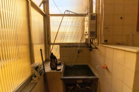 Apartamento à venda com 65m², 2 quartos e 1 vaga Apartamento à venda com 65m², 2 quartos e 1 vagaCozinha e Área de Serviço