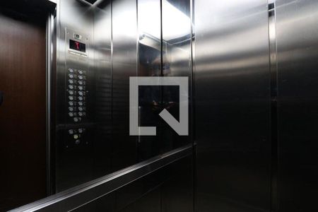 Apartamento à venda com 73m², 3 quartos e 1 vagaElevador 