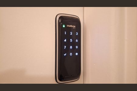 Apartamento à venda com 73m², 3 quartos e 1 vagaFechadura eletrônica