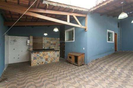 Casa para alugar com 65m², 2 quartos e 2 vagasÁrea de Lazer 