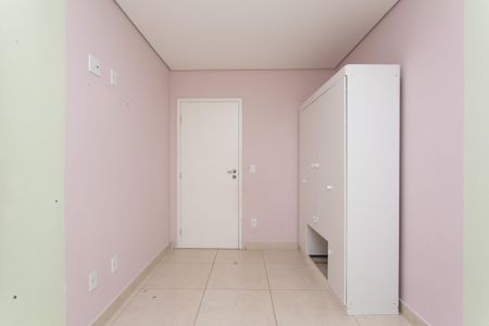 Casa para alugar com 65m², 2 quartos e 2 vagasQuarto 