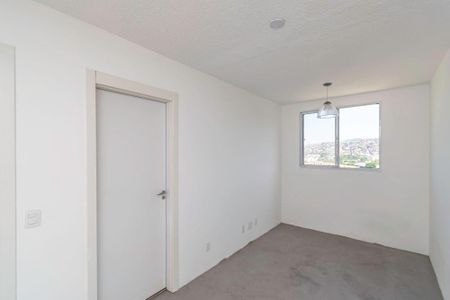 Sala de apartamento para alugar com 2 quartos, 39m² em Bonsucesso, Rio de Janeiro