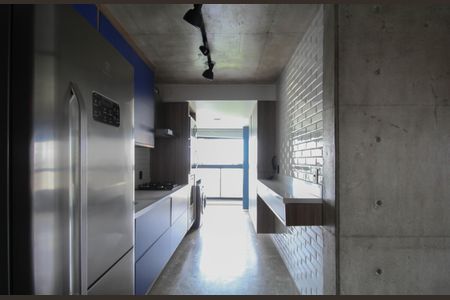 Cozinha - Armários de apartamento para alugar com 1 quarto, 70m² em Vila Suzana, São Paulo