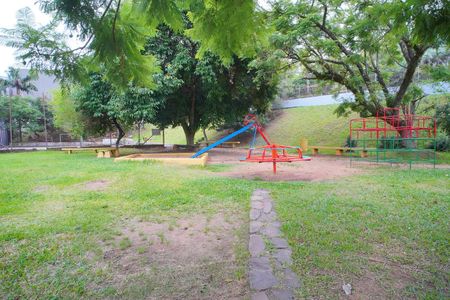 Apartamento à venda com 45m², 1 quarto e sem vagaÁrea comum - Playground