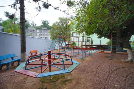 Apartamento à venda com 45m², 1 quarto e sem vagaÁrea comum - Playground