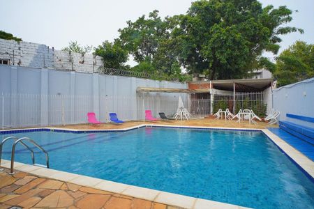Apartamento à venda com 45m², 1 quarto e sem vagaÁrea comum - Piscina