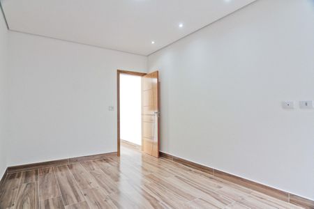 Suíte 1 de casa à venda com 3 quartos, 145m² em Parque Maria Domitila, São Paulo