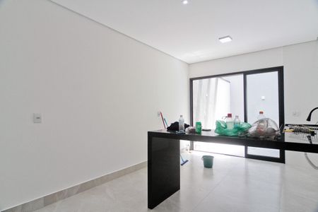 Casa à venda com 145m², 3 quartos e 2 vagas Casa à venda com 145m², 3 quartos e 2 vagasCozinha