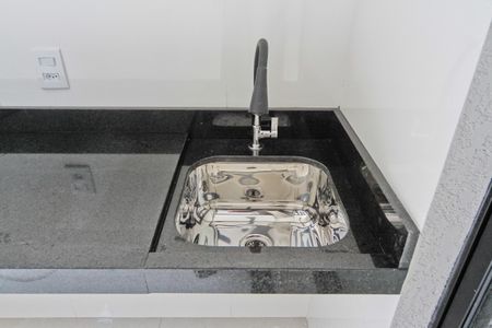 Casa à venda com 145m², 3 quartos e 2 vagas Casa à venda com 145m², 3 quartos e 2 vagasÁrea externa