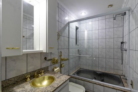 Apartamento para alugar com 50m², 2 quartos e sem vagaBanheiro