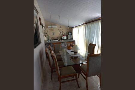 Sala de jantar de casa à venda com 3 quartos, 80m² em Granja Ouro Branco, Contagem