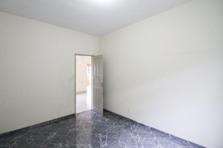 Casa para alugar com 130m², 3 quartos e 2 vagasQuarto 2