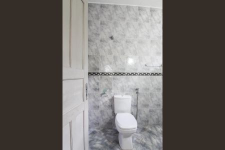 Casa para alugar com 130m², 3 quartos e 2 vagasBanheiro da Suíte