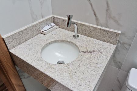 Casa à venda com 144m², 3 quartos e 2 vagasBanheiro da Suíte 1