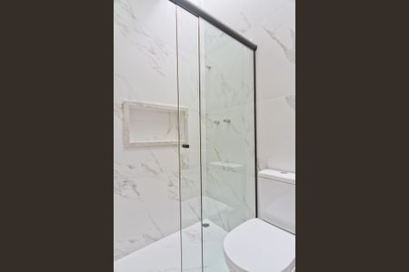 Casa à venda com 144m², 3 quartos e 2 vagasBanheiro da Suíte 2