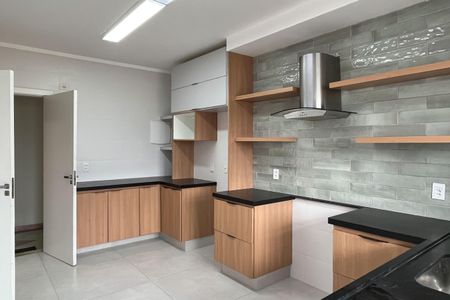 Apartamento para alugar com 80m², 2 quartos e 1 vagaCozinha e Área de Serviço