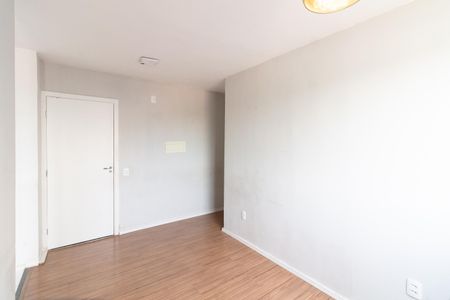 Sala  de apartamento para alugar com 2 quartos, 43m² em Jardim D’abril, São Paulo