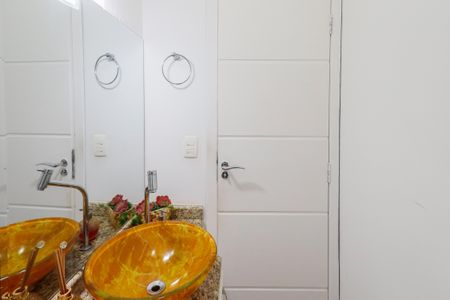 Casa à venda com 280m², 4 quartos e 3 vagasLavabo 1