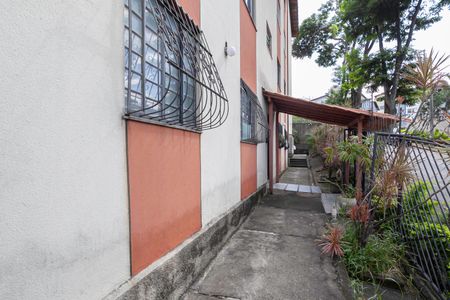 Apartamento à venda com 48m², 2 quartos e 1 vagaEntrada