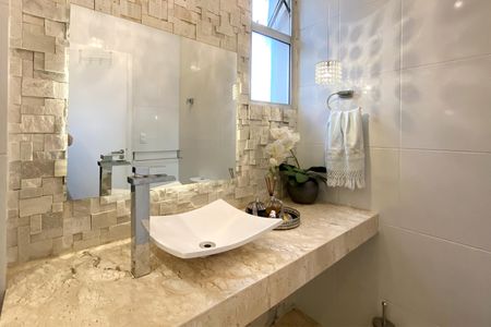 Apartamento para alugar com 85m², 3 quartos e 1 vaga Apartamento para alugar com 85m², 3 quartos e 1 vagaBanheiro