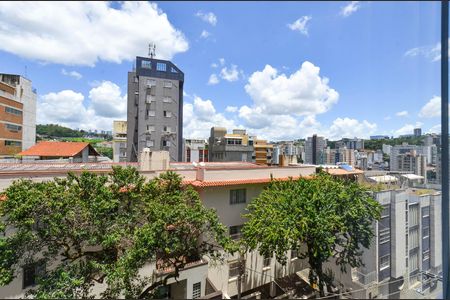 Apartamento à venda com 90m², 3 quartos e 2 vagasVista