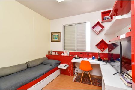 Apartamento à venda com 90m², 3 quartos e 2 vagasQuarto 2