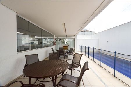 Apartamento à venda com 90m², 3 quartos e 2 vagasÁrea comum - Piscina