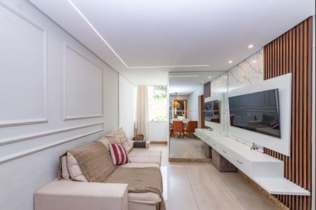 Sala de apartamento à venda com 3 quartos, 90m² em Estoril, Belo Horizonte