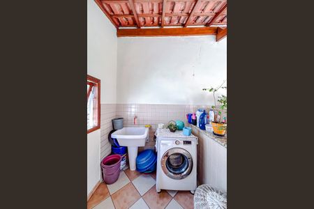 Casa à venda com 147m², 3 quartos e 4 vagasÁrea de Serviço