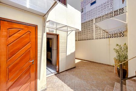 Casa à venda com 147m², 3 quartos e 4 vagasÁrea externa
