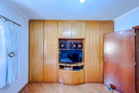 Casa à venda com 147m², 3 quartos e 4 vagasQuarto 2