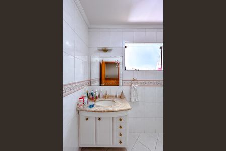 Casa à venda com 147m², 3 quartos e 4 vagasBanheiro