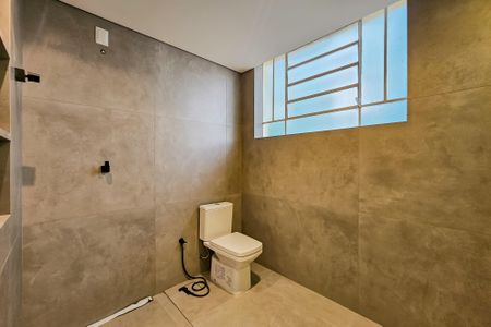 Apartamento à venda com 144m², 4 quartos e 1 vaga Apartamento à venda com 144m², 4 quartos e 1 vagaBanheiro