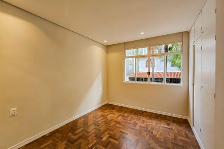 Apartamento à venda com 144m², 4 quartos e 1 vaga Apartamento à venda com 144m², 4 quartos e 1 vagaSuíte