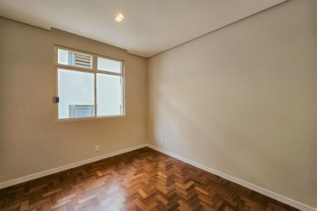 Apartamento à venda com 144m², 4 quartos e 1 vaga Apartamento à venda com 144m², 4 quartos e 1 vagaQuarto 2