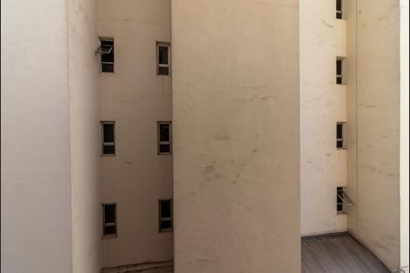 Apartamento para alugar com 35m², 1 quarto e sem vaga Apartamento para alugar com 35m², 1 quarto e sem vagaCozinha e Área de Serviço - Vista