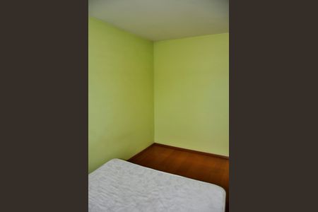 Apartamento para alugar com 93m², 2 quartos e 1 vaga Apartamento para alugar com 93m², 2 quartos e 1 vagaDetalhe - Quarto 01