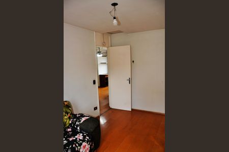 Apartamento para alugar com 93m², 2 quartos e 1 vaga Apartamento para alugar com 93m², 2 quartos e 1 vagaDetalhe - Quarto 02