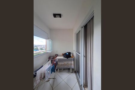Apartamento à venda com 52m², 2 quartos e 1 vaga Apartamento à venda com 52m², 2 quartos e 1 vagaÁrea de Serviço