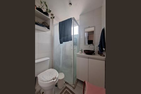 Banheiro de apartamento à venda com 2 quartos, 52m² em Vila Bela Vista (zona Norte), São Paulo