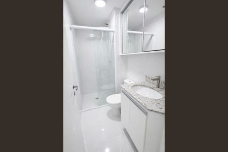 Banheiro de apartamento à venda com 1 quarto, 31m² em Água Branca, São Paulo