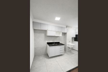 Cozinha de apartamento à venda com 1 quarto, 31m² em Água Branca, São Paulo